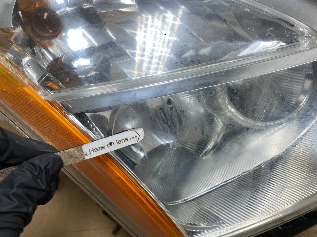 2009-2013 Nissan Rogue Right Passenger Xenon HID Headlight AH9004 DW5