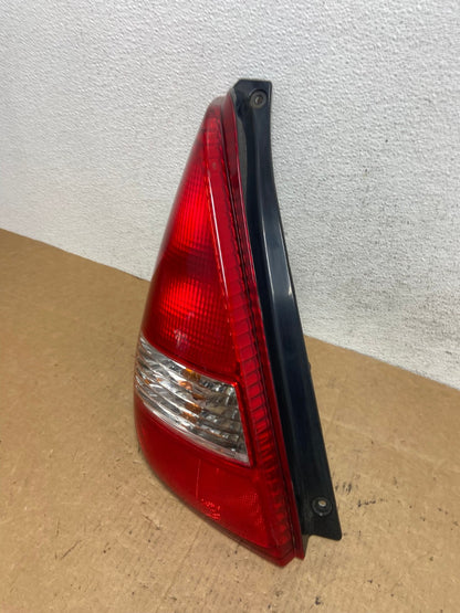 2002 to 2004 Suzuki Aerio Wagon Left Driver LH Tail Light AD4726 LK1