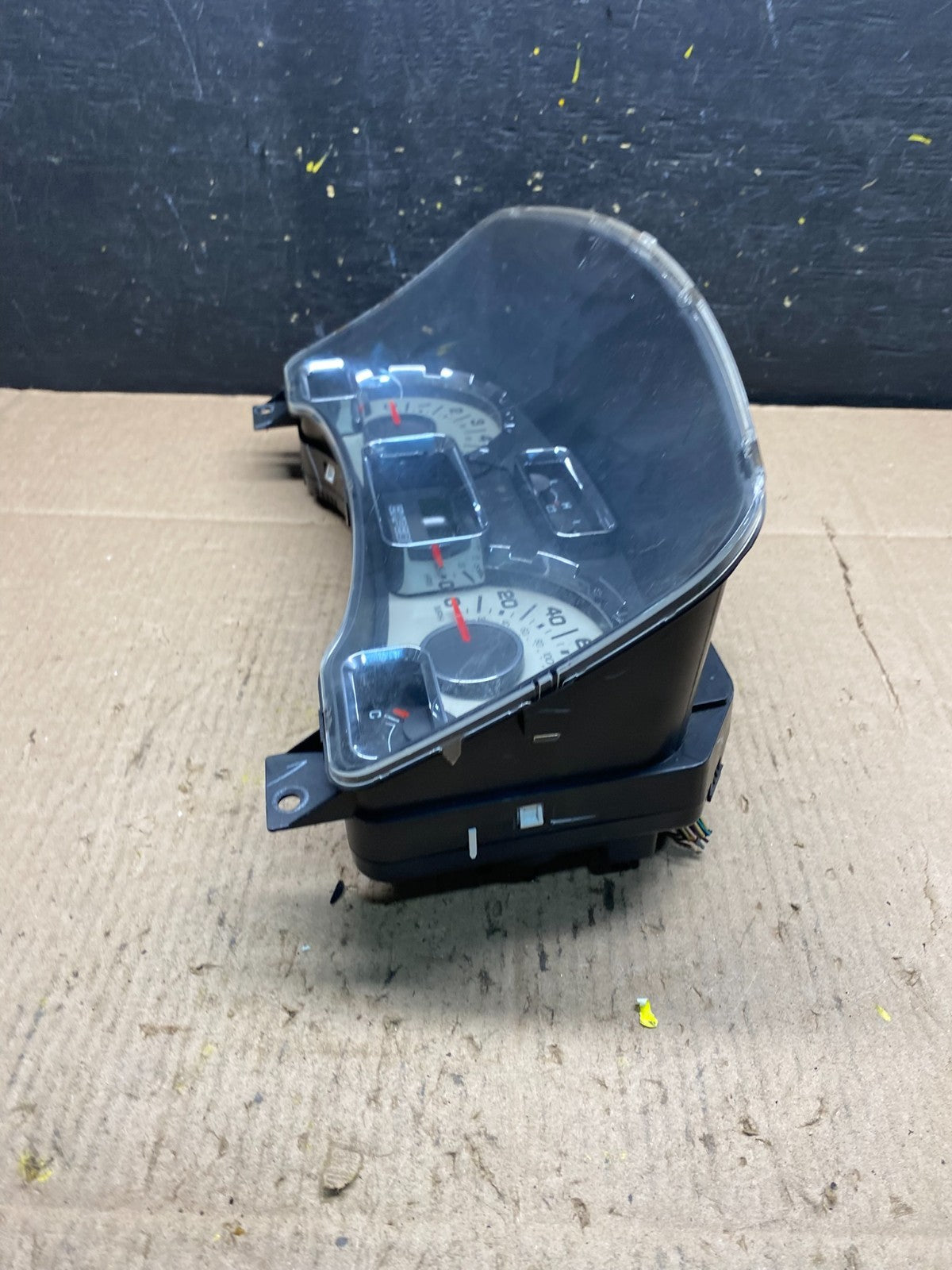 2007 2008 Ford  Expedition Speedometer Cluster Gauge r6182 DG Oem3