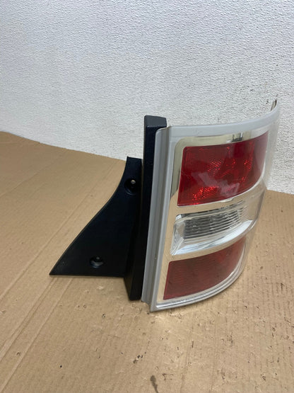 2009 to 2011 Ford Flex Right Passenger RH Side Tail light AE9025 LK2