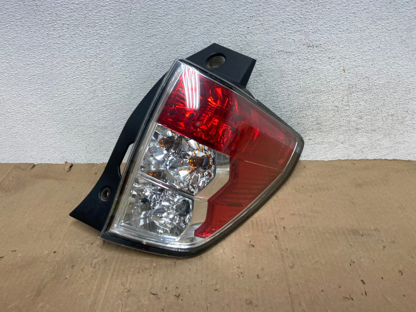 2009-2013 Subaru Forester Right Passenger Rh Side Tail Light AE9202 LK0