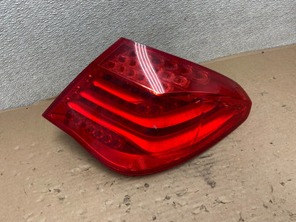 2009 to 2012 Bmw 7-Series F01 F02 750i Right Passenger Tail Light OEM AB0276 LK0