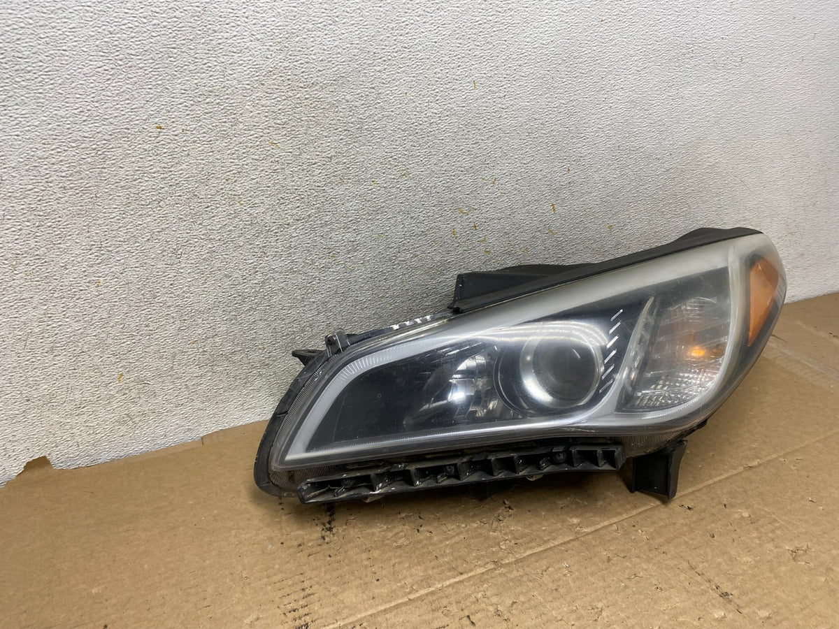 2015-2017 Hyundai Sonata Left Driver LH Side Halogen Headlight AH8157 DW1