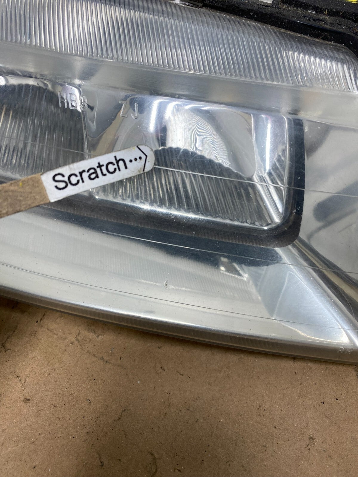 2000 to 2002 Saturn L Series Headlight Right RH Passenger Side H3185 DG14