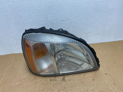2000 to 2005 Cadillac Deville Right Passenger RH Side Headlight AD3228 DW0