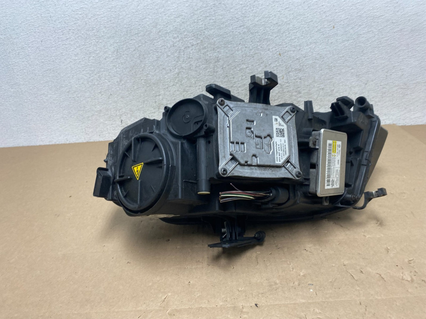 Xenon HID AFS 2009 to 2012 Audi A4 Right Passenger RH Side Headlight AG5790 DW5