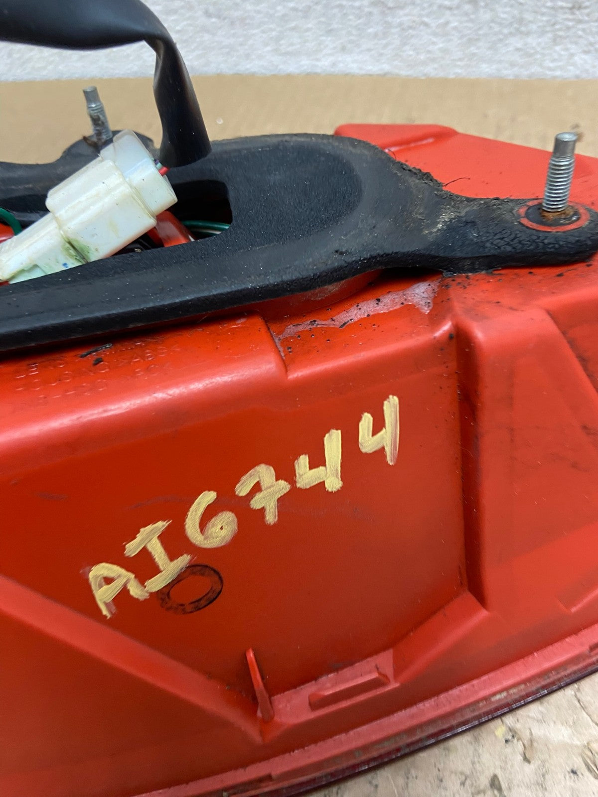2007 to 2013 Infiniti G35 G37 Sedan Right Passenger Rh Tail Light AI6744 LK7