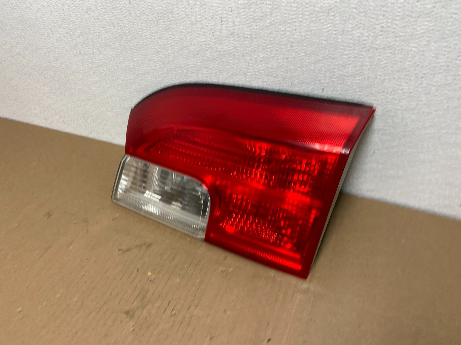 2010 - 2017 GMC Terrain Tail Light Inner Right Passenger Rh Oem AB6391 DW1