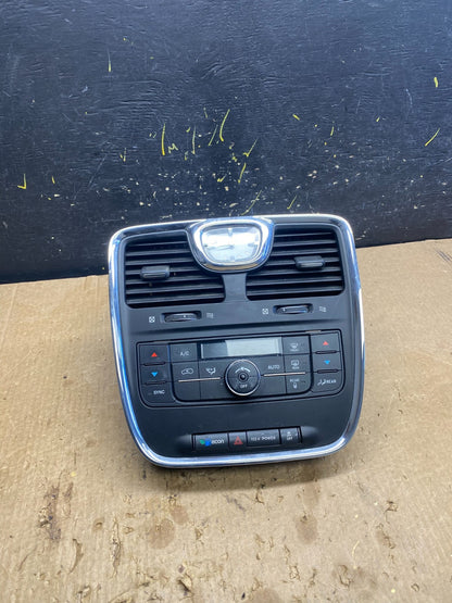 2011-2016 Dodge Grand Caravan Temperature Climate Control AC Heater AC9181 DG0