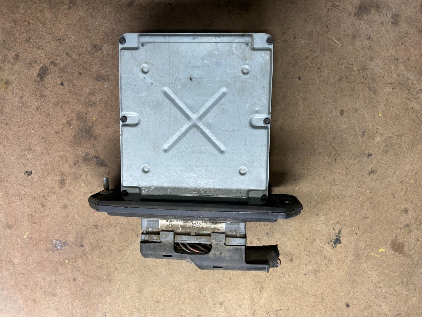 2004 Ford Explorer Engine Control Computer Module 4L2A-12A650-ALD M9153 DG1