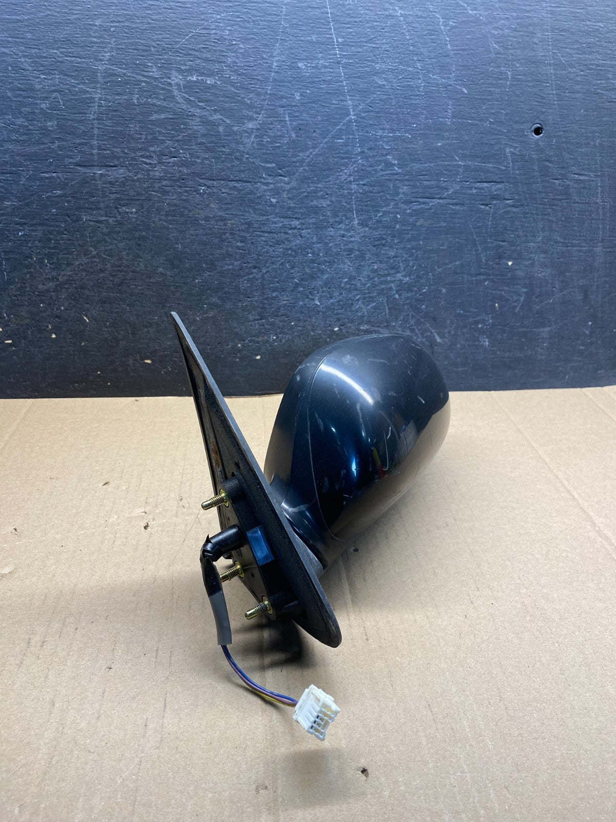 2000 to 2003 Nissan Maxima Left Driver Side View Door Mirror ah7262 DG1