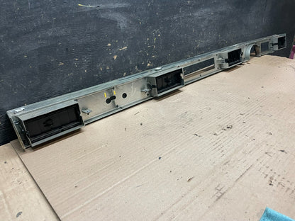 1987 - 1988 Oldsmobile Delta 88 Dashboard Center Trim Panel U7837 DG8