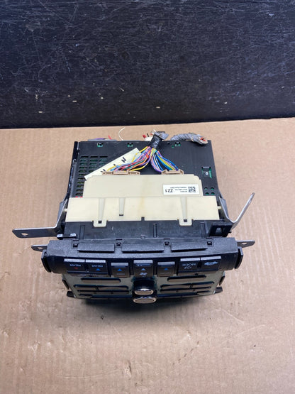 2009 to 2011 Honda Pilot AM FM CD Audio Radio Player Climate Control AF9401 DG4