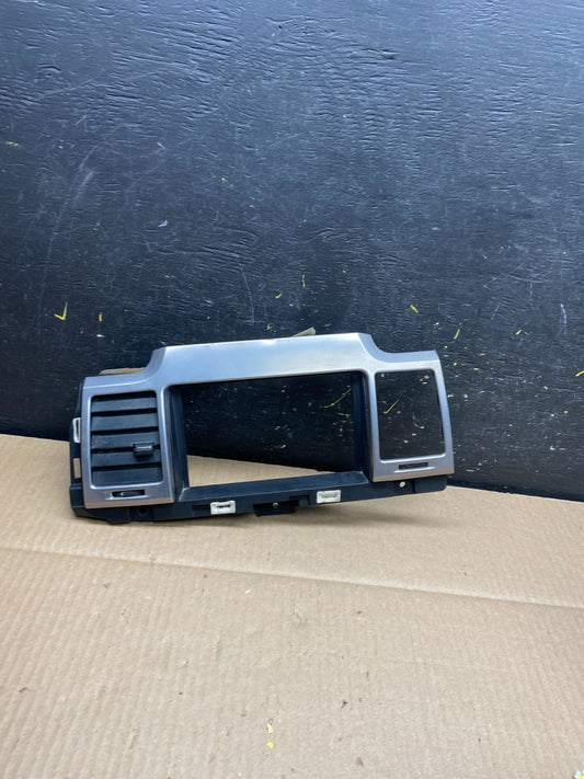2010 - 2012 Lincoln MKZ Center Dash Gps Radio Bezel Panel Air Vent U5946 DG0