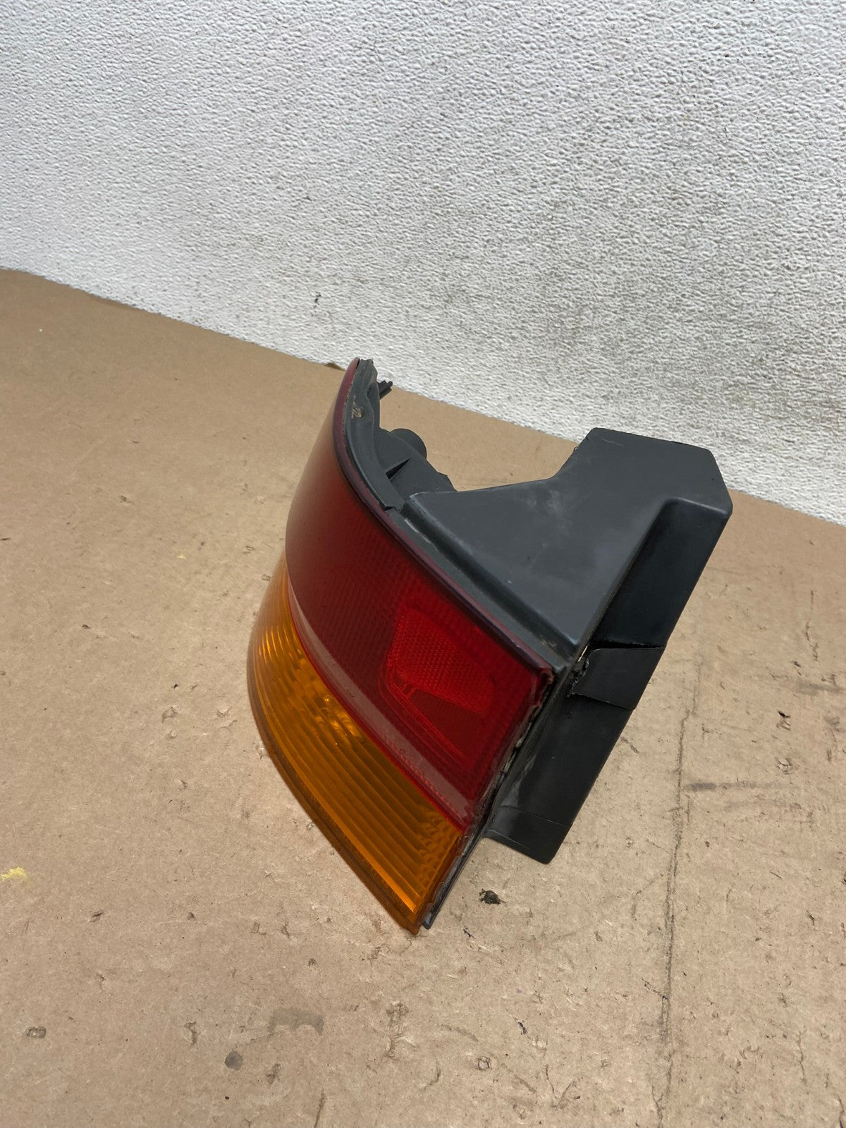 2002 2003 2004 Honda Odyssey Left Driver LH Side Tail Light AG5661 LK1
