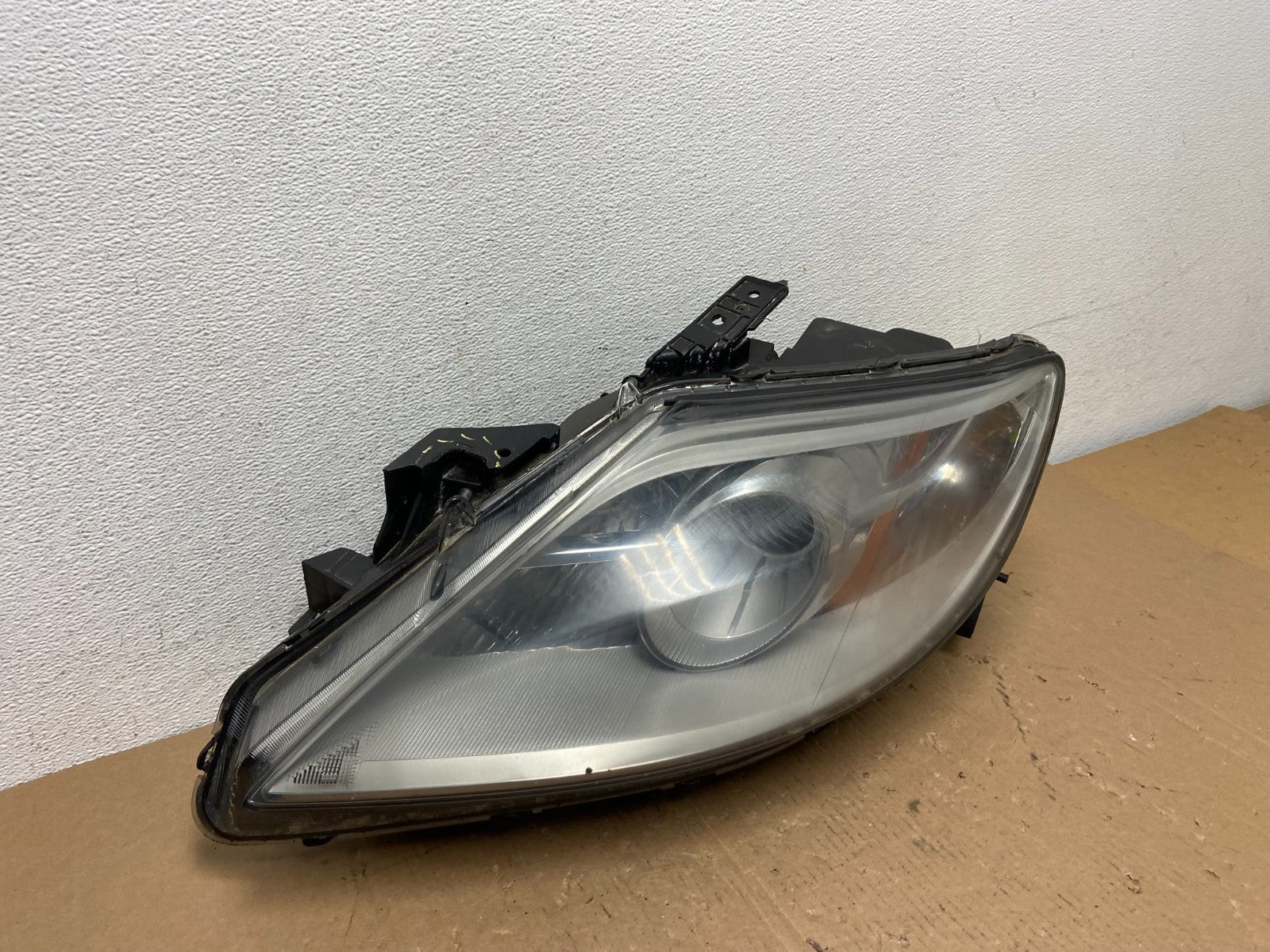 2010 - 2012 Mazda Cx9 Cx-9 Left Driver LH Headlight Halogen AD7997 DW2