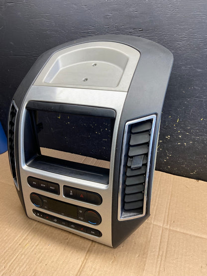 2007 - 2010 Ford Edge Heater Climate Control Radio Control Dash Bezel aa4868 DG2
