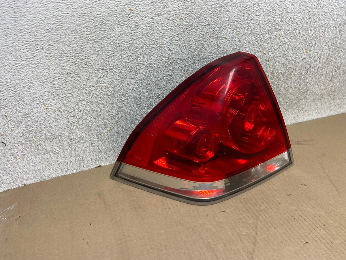 2006 to 2012 Chevrolet Impala Left Driver Lh Side Tail Light AH6696 LK1