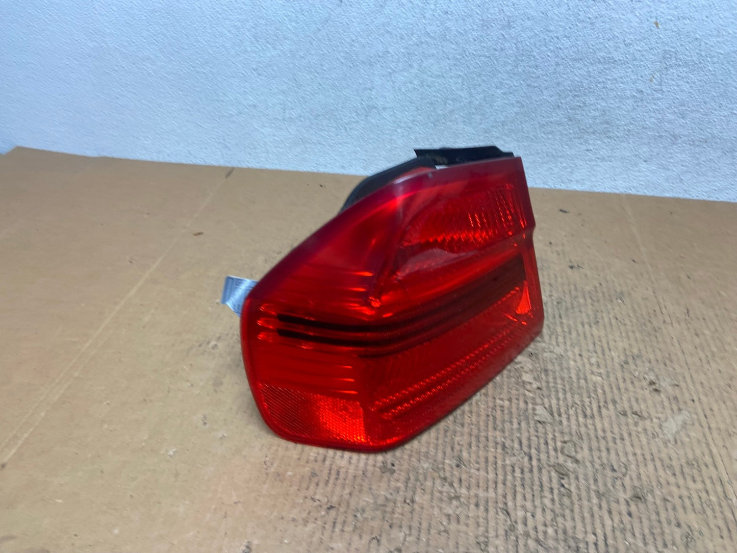 2006 2007 2008 BMW 328i 3 Series Left Driver Lh Side Tail Light AE2873 LK2