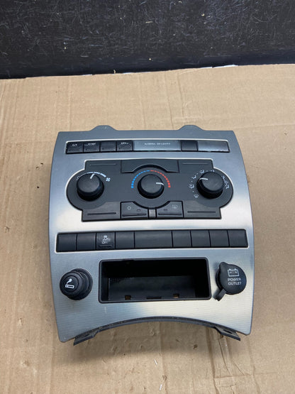 2005 2006 2007 Jeep Commander Grand Cherokee A/C Climate Control Bezel AD7111 DG0