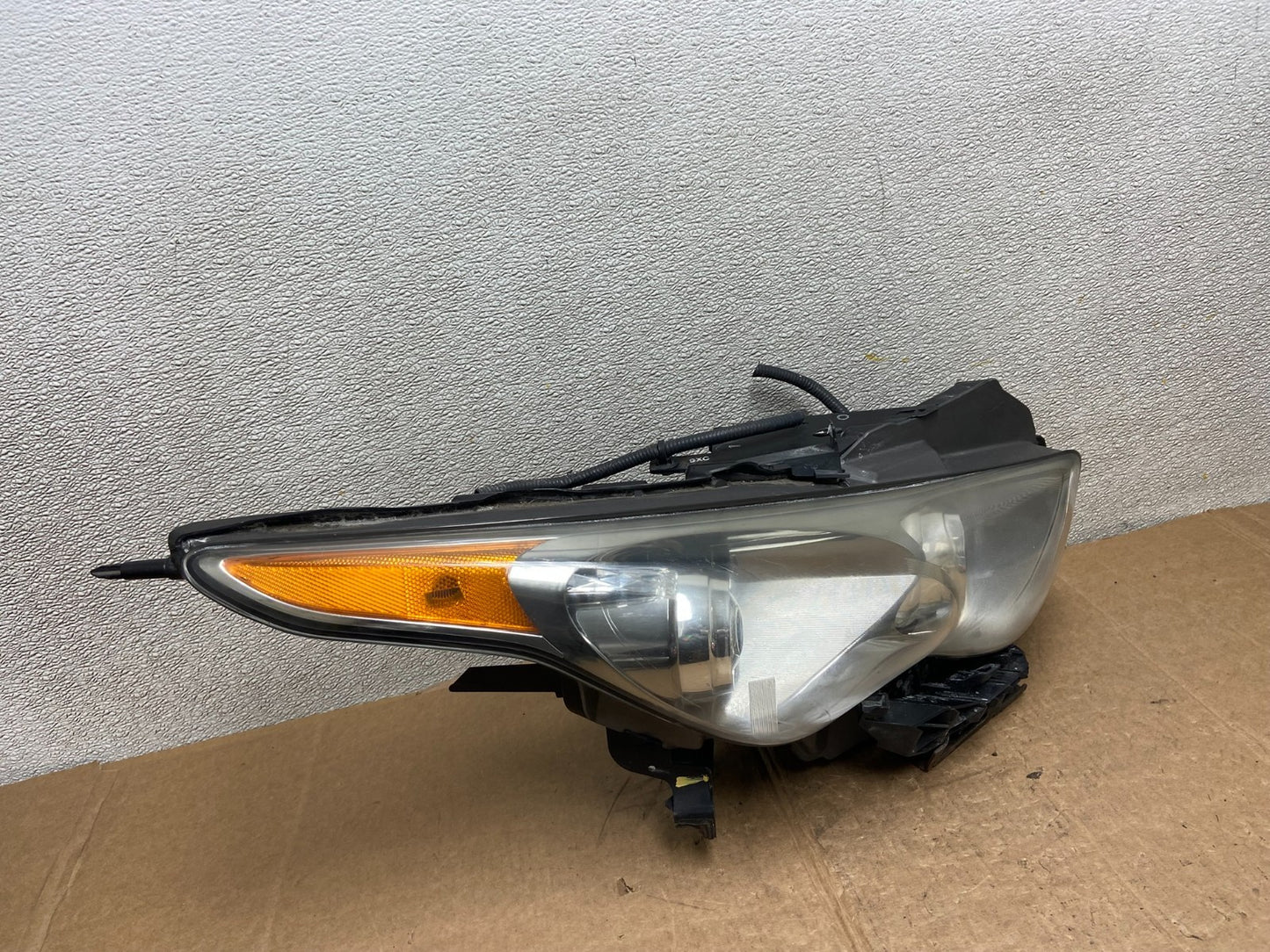 2009-2017 Infiniti FX35 FX37 FX50 QX70 Hid Xenon Right Headlight AA1517 GD2