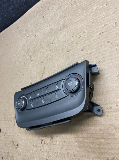 2015 2017 Nissan Sentra AC Heater Temperature Climate Control AH5268 DG2