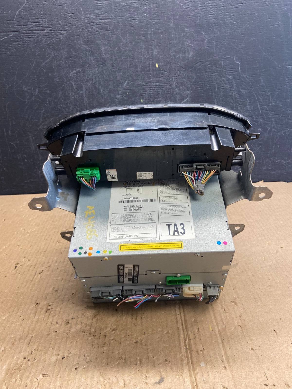 2007 to 2009 Acura Mdx Radio Stereo 6 CD Player Climate Control Pan OE AE4066 DG5