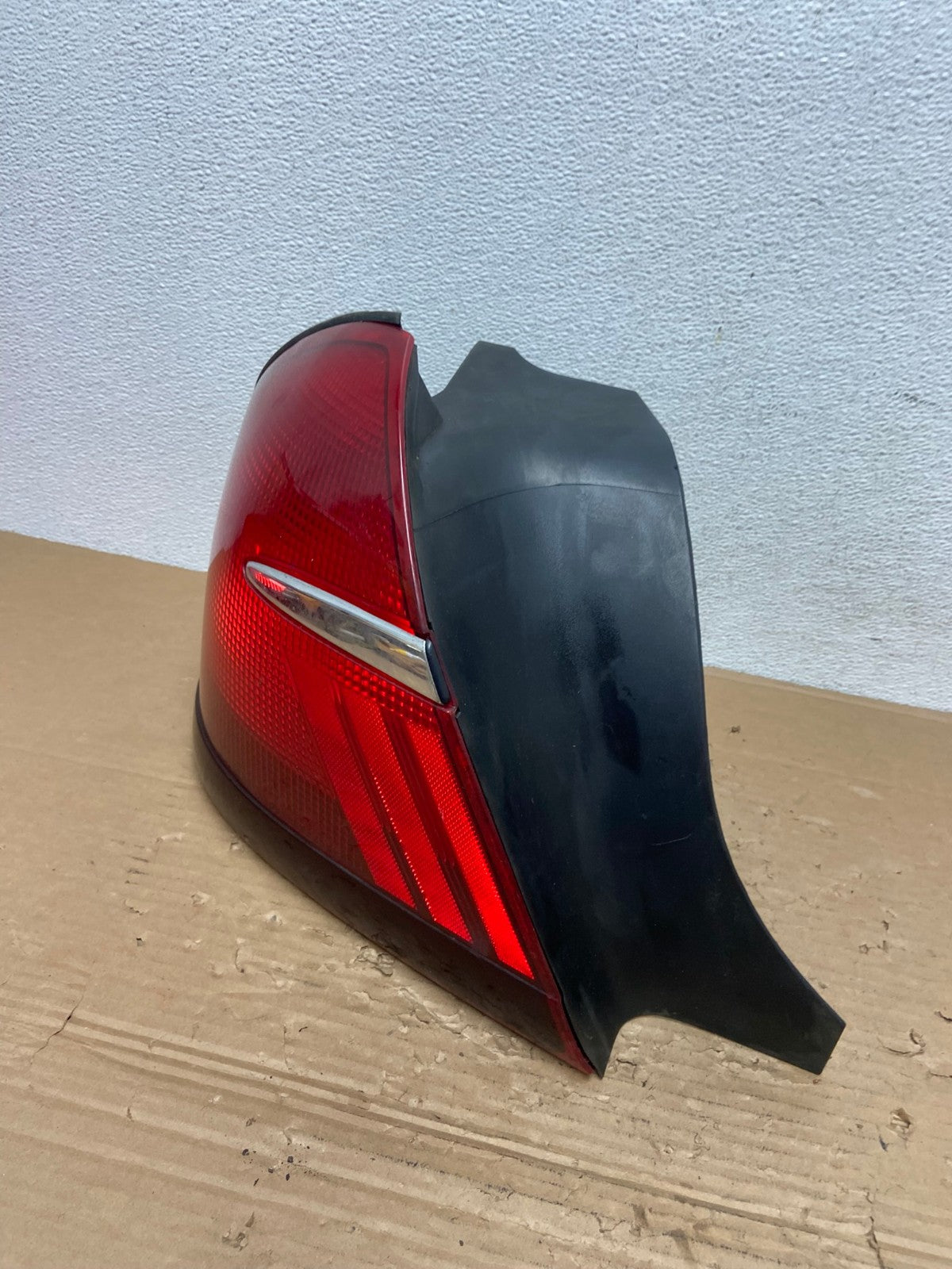 1998 - 2002 Mercury Grand Marquis Left Driver Lh Side Tail Light AD4315 LK1