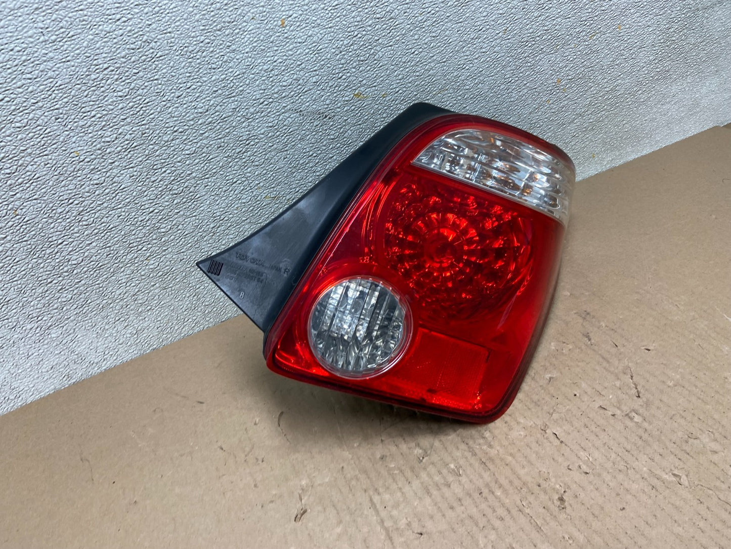 2006 Scion XA Right Passenger RH Side Tail Light OEM AB5957 LK2