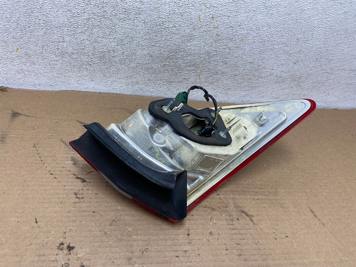 2007 to 2009 Lincoln MKZ Zephyr Right Passenger RH Side Tail Light AH4247 LK4