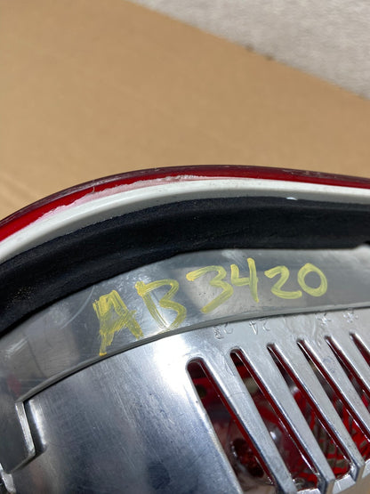 2007 to 2010 Bmw X5 E70 Right Passenger Rh Side Inner Tail Light AB3420 LK6