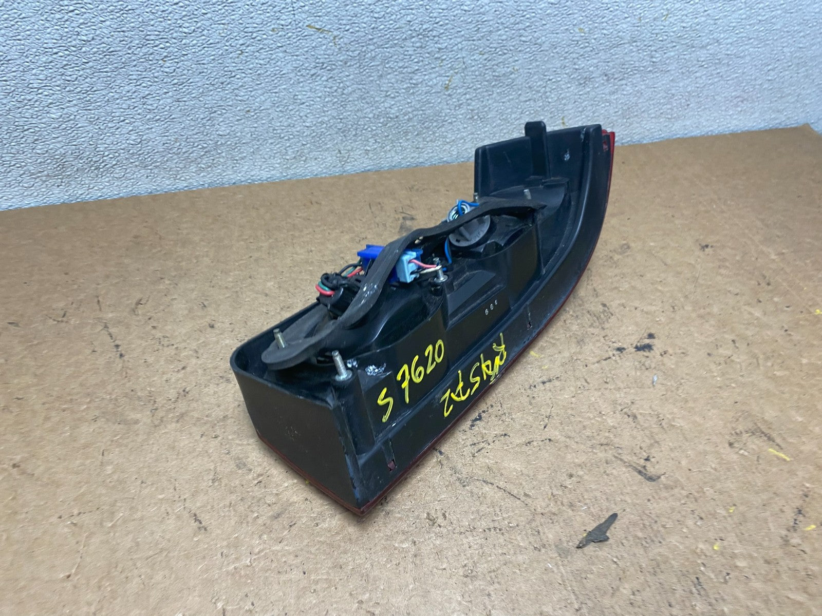 1992 to 1997 Subaru SVX Left Driver LH Side Tail Light S7620 DW5