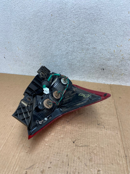 2014 - 2019 Nissan Versa Note Hatchback Right Passenger Tail Light AI5425 LK5