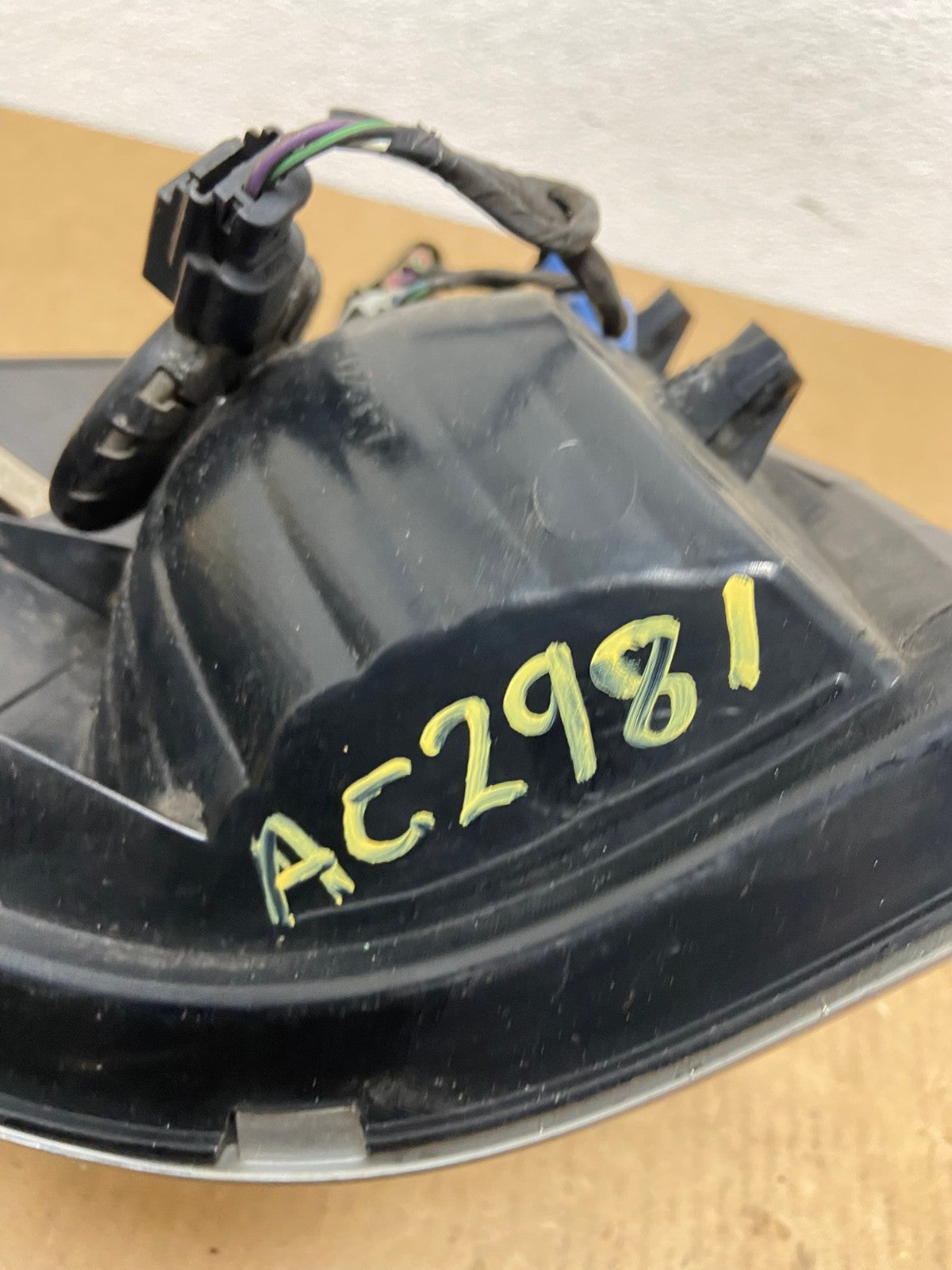 2006 - 2010 Mercury Mountaineer Right Side Tail Light OEM AC2981 LK6