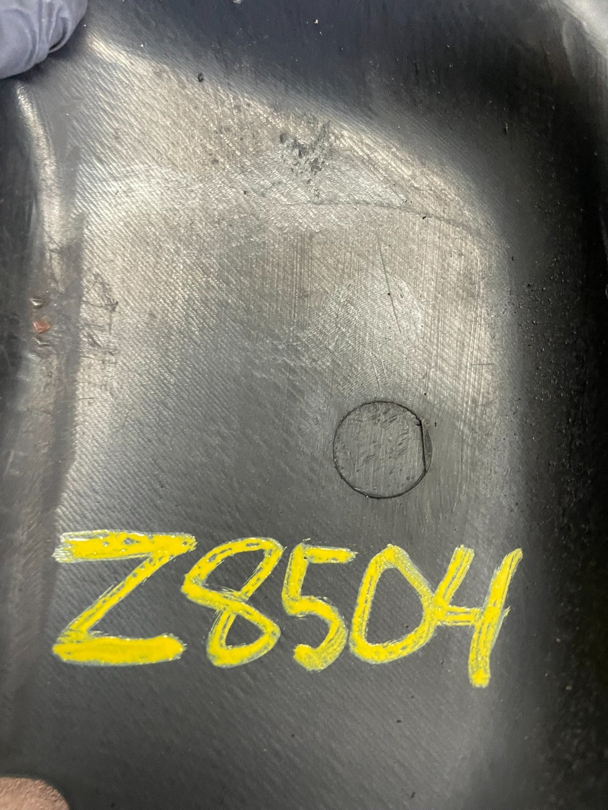 2003 to  2006 Kia Sorento 3.5L V6 Engine Motor Top Lid Cap Cover OEM Z8504 DG9
