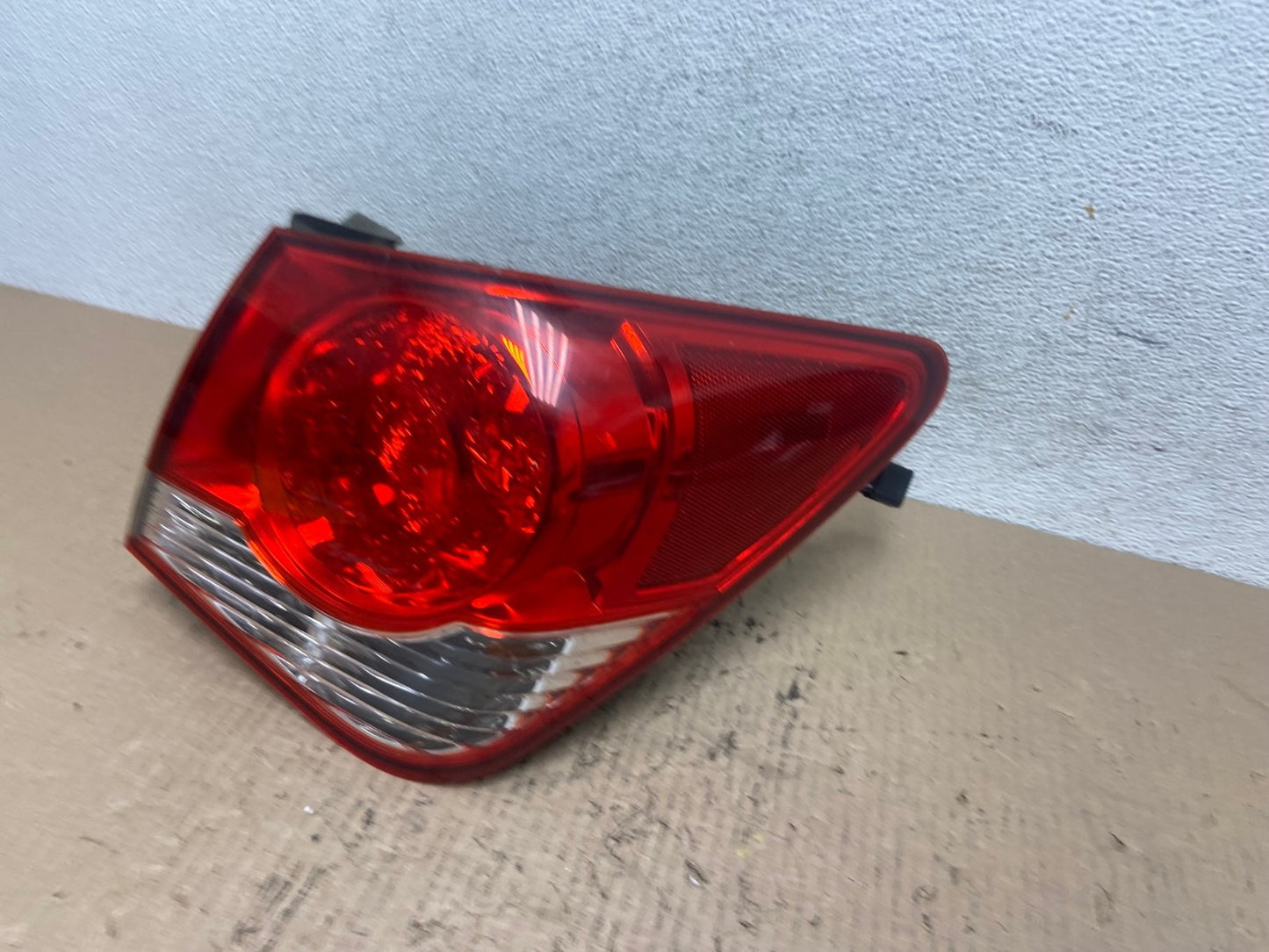 2011 2012 2013 2014 Chevrolet Cruze Right Passinger RH Side Tail Light AF7060 LK1