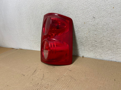 2005-2011 Dodge Dakota Right Passenger Rh Side Tail Light AG7944 LK2