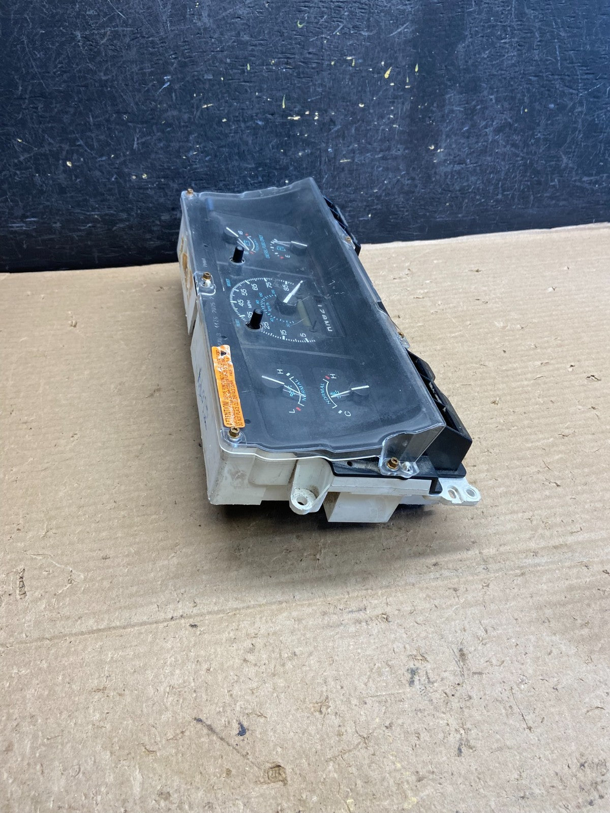 1992 to 1996 Ford E150 Speedometer Cluster AH3928 PS1
