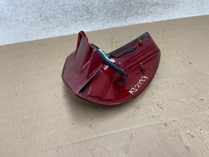 2004 to 2005 Toyota Sienna Left Driver LH Side Tail Light AI2183 LK5