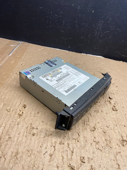 2008 to 2012 Chrysler Town Country DVD Player Receiver AB5836 DG1