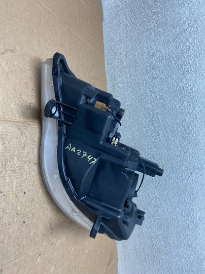 2011 to 2016 Chrysler Town and Country Right Passenger Headlight AA27477