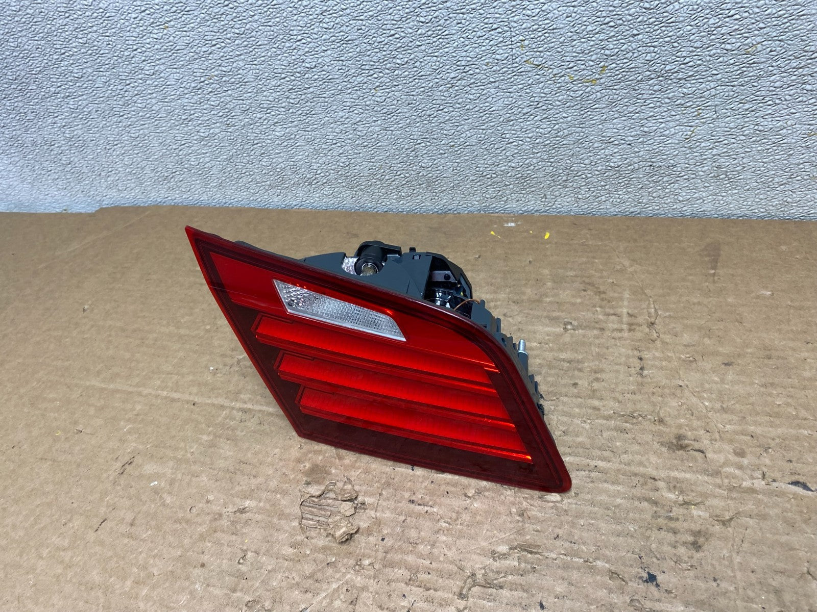 2011-2013 BMW 5 F10 Rear Left Driver LH Trunk Inner Tail Light OEM Z2987 PS1