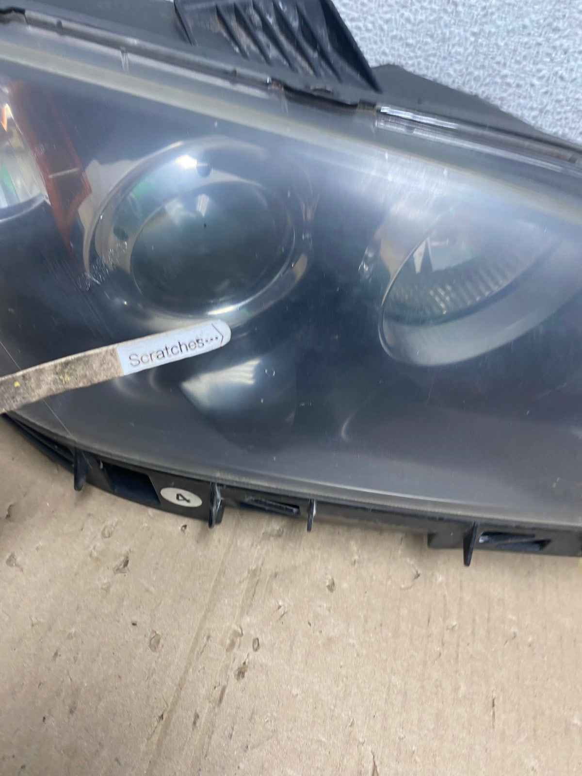2004 to 2009 Mazda 3 Sedan Right Passenger Rh Side Headlight AE9561 LK3