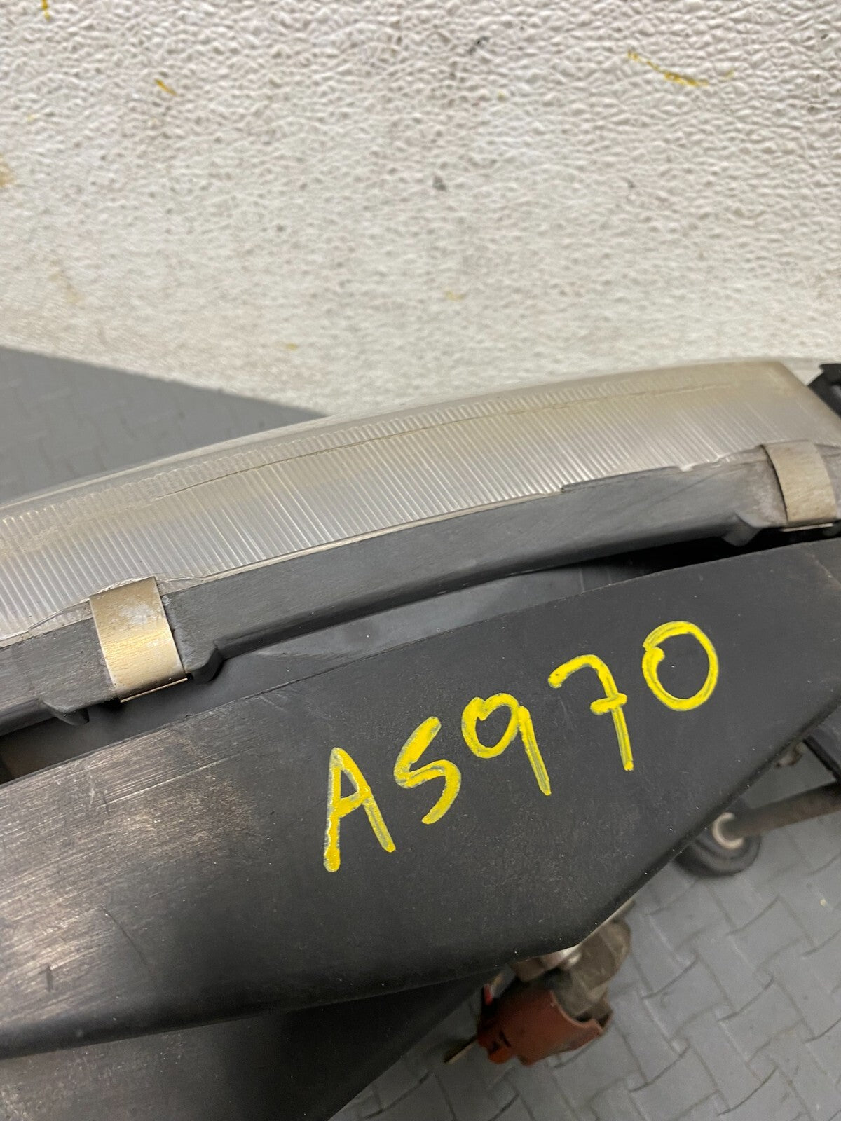 1995 to 1998 Nissan Sentra Passenger Right Side Headlight A597010