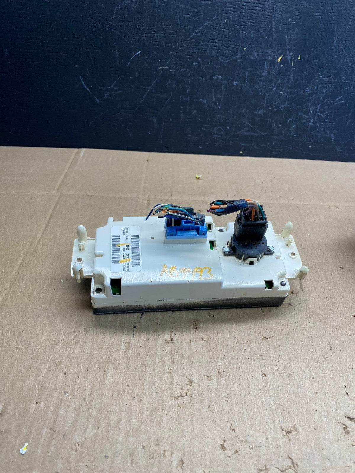 2003 to 2006 Chevrolet Tahoe Suburban Yukon Climate Control A/C AB9493 DG4