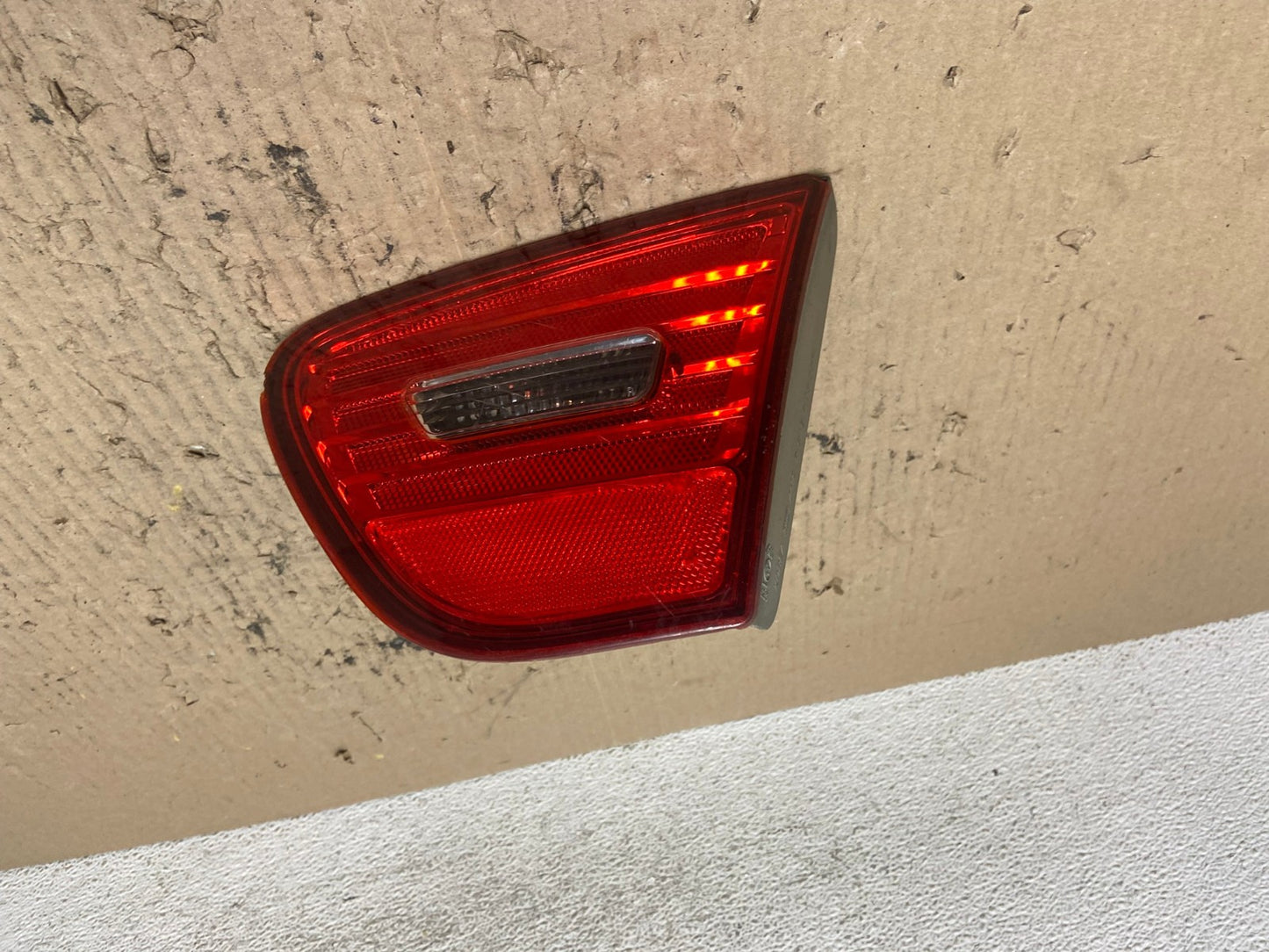 2007-2010 Hyundai Elantra Right Passenger RH Tail Light Inner AF7167 LK0