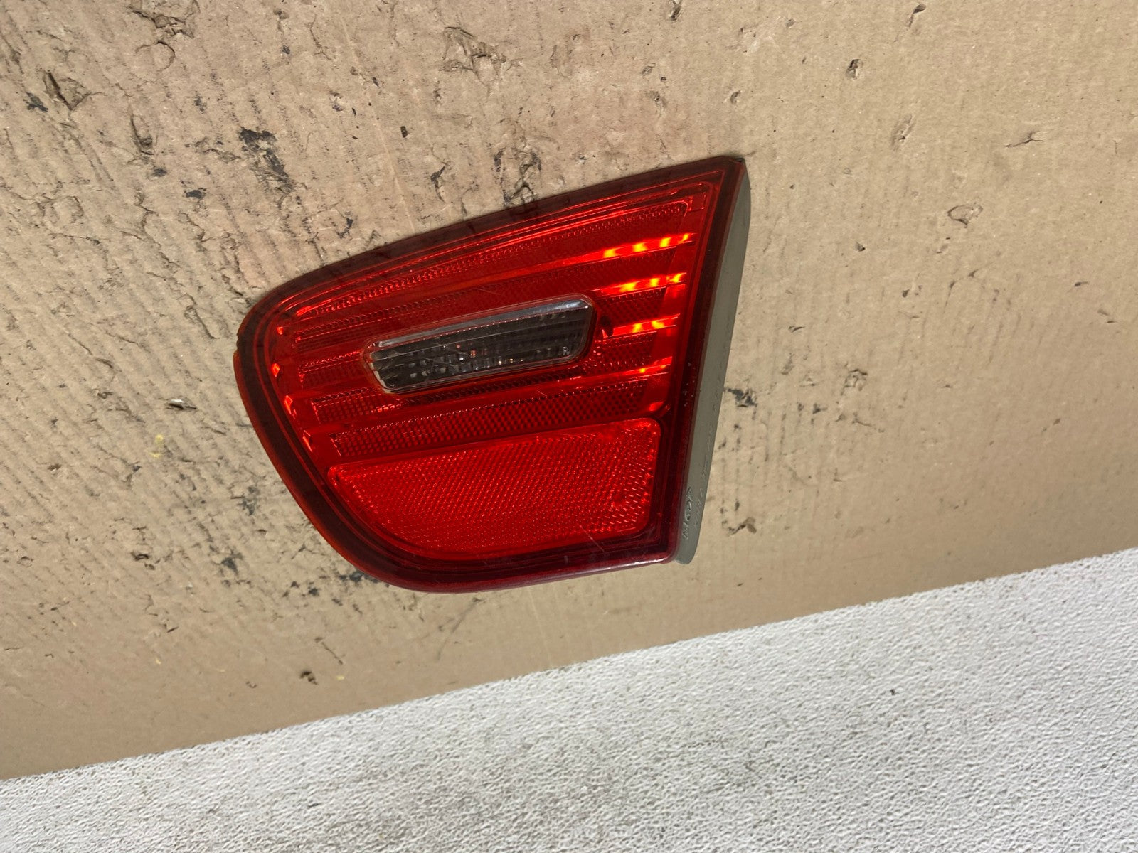 2007-2010 Hyundai Elantra Right Passenger RH Tail Light Inner AF7167 LK0
