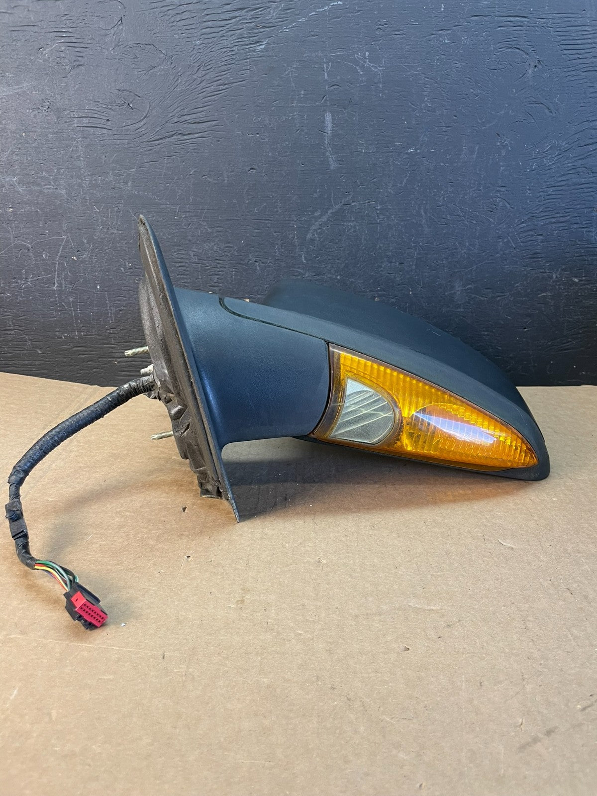 2003-2006 Ford Expedition Left Driver LH Turn View Door Mirror AD0024 DW5