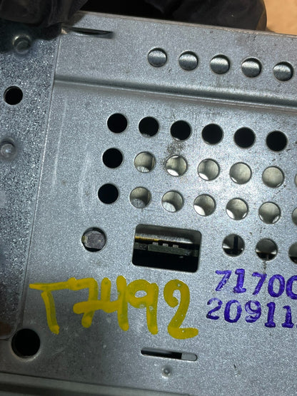 2011 - 2012 Dodge Journey Radio Info Media CD Player Unit OEM t7492 DG7