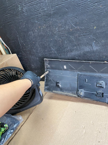 2011-2018 Dodge Grand Caravan Rear Tail Gate Trim Molding Panel OEM R5192 DG13